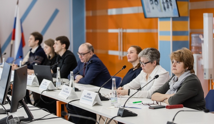 Innovation, Growth Points and Resources in Supplementary Education Discussed at the Academy of Digital Technologies