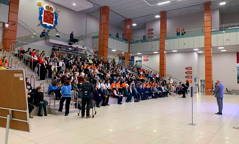 Победители конкурса «Наставник будущих педагогов» провели мастер-классы на ПМОФ-2024