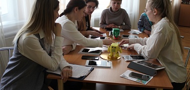 В страну роботов через кроличью нору привел участников семинар по программированию